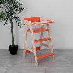 Стілець для годування