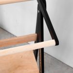 складна вежа помічника чорна